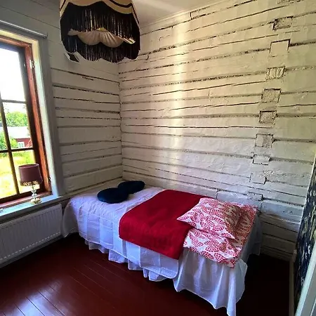 Hotel Ykspihlaja *